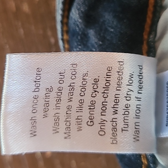 SO Women's Boot Cut Low Rise  Classic Blue Jeans 7/28 - Picture 8 of 9